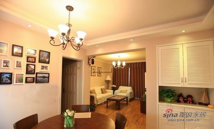 简约 二居 客厅图片来自用户2737735823在5万翻新80平温馨亮丽的温情2居室26的分享