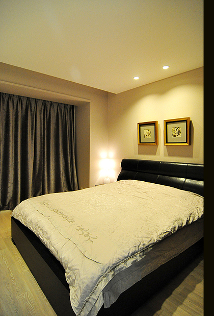 简约 二居 卧室图片来自上海映象设计-无锡站在【多图】半包9.5万装125平米大华铂金华府47的分享