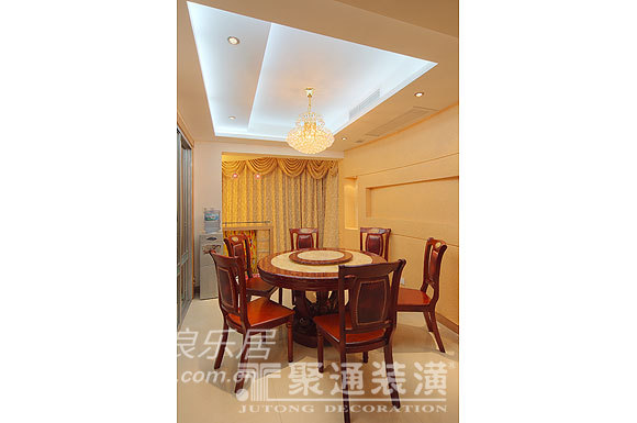 简约 一居 餐厅图片来自用户2737782783在合生江湾国际公寓84的分享