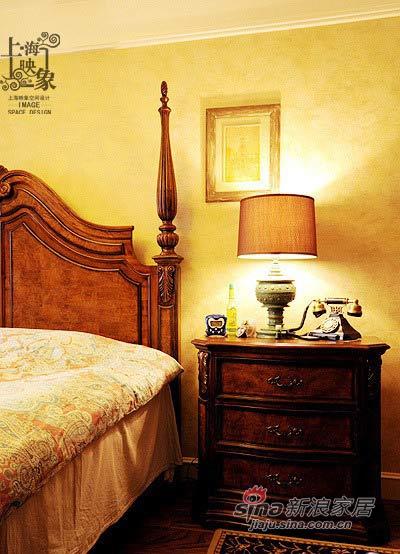 混搭 复式 卧室图片来自用户1907655435在老江湖巧装美式混搭6居室38的分享