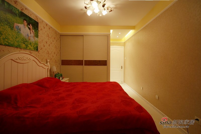 欧式 二居 卧室图片来自用户2746869241在简欧小两居婚房39的分享