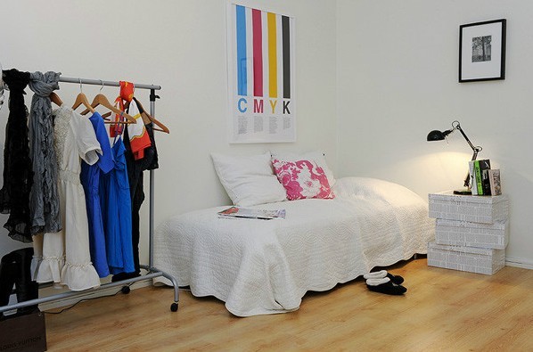 简约 一居 客厅图片来自用户2737759857在4万铸造现代个性单身公寓83的分享