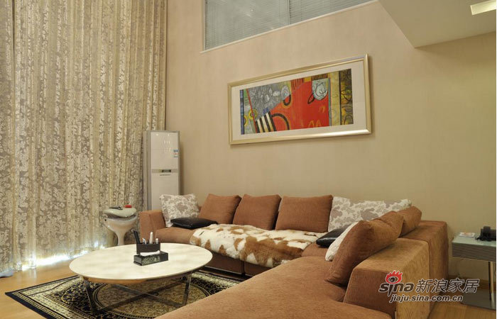 欧式 复式 客厅图片来自用户2772856065在米色淡雅历德雅舍40的分享
