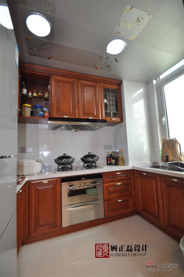 欧式 四居 厨房图片来自用户2746869241在【高清】180平米演绎华贵经典欧式61的分享