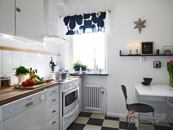 简约 二居 厨房图片来自用户2745807237在森林风 62平米干净舒适的优雅单身公寓30的分享