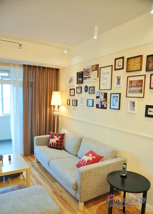 北欧 二居 客厅图片来自佰辰生活装饰在54平清新完美宜家风2室1厅55的分享