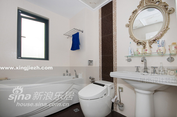 欧式 复式 客厅图片来自用户2772873991在保利叶上海53的分享