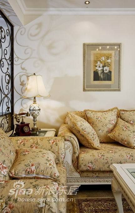 欧式 三居 客厅图片来自用户2745758987在奥邦装饰设计——欧式68的分享