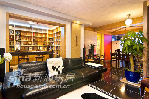 中式 三居 客厅图片来自用户2757926655在中式风格72的分享
