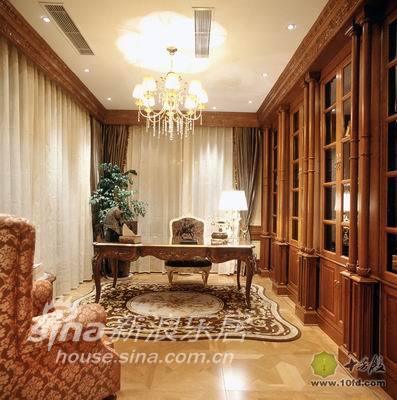 欧式 三居 客厅图片来自用户2772873991在美颂-张江（大华铂金华府3房）93的分享