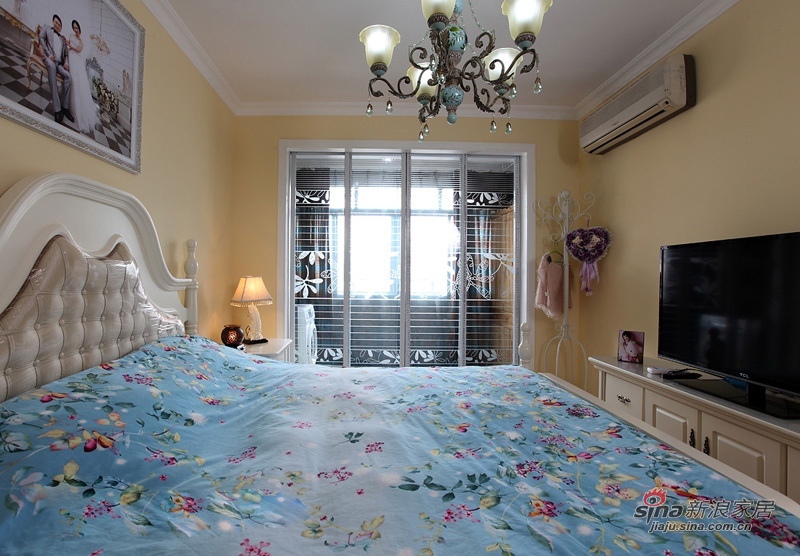 地中海 一居 卧室图片来自用户2756243717在小资女3.8万装48平唯美地中海44的分享
