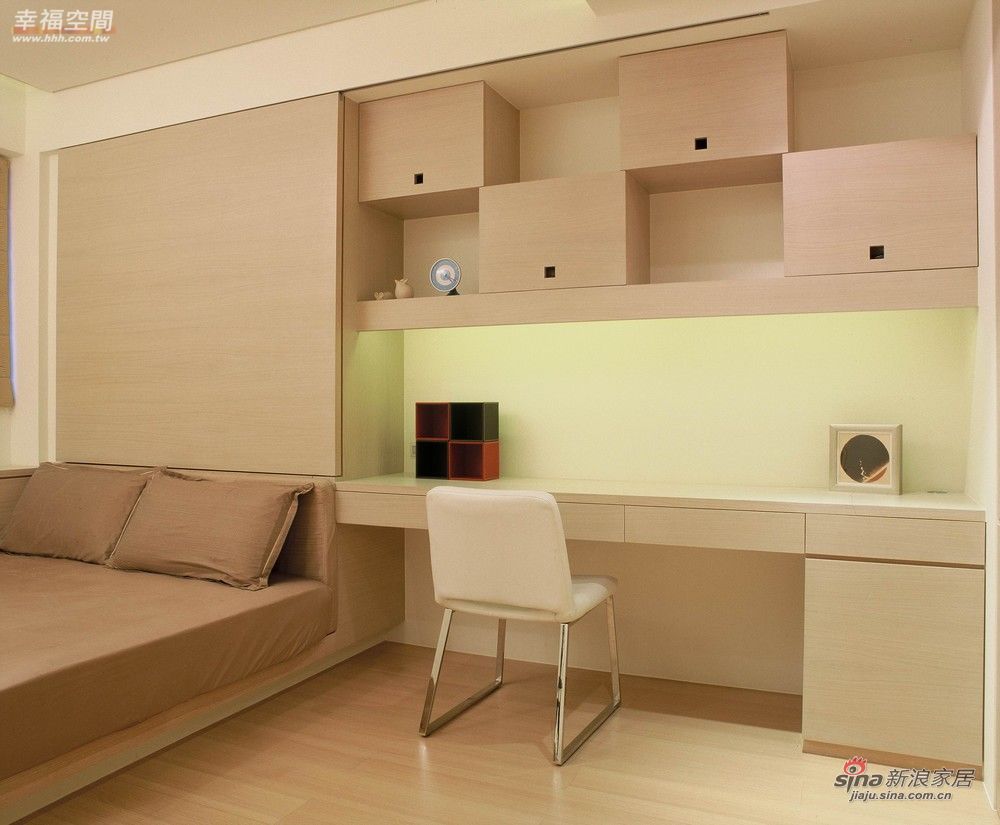 现代 跃层 卧室图片来自幸福空间在大家族的人文生活跃层体验53的分享