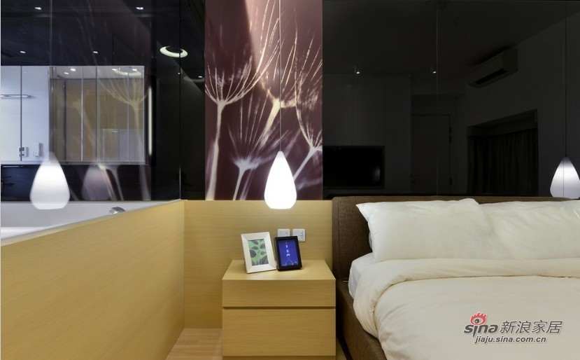 现代 三居 卧室图片来自家装大管家在【高清】82平时尚摩登炫彩三居室79的分享