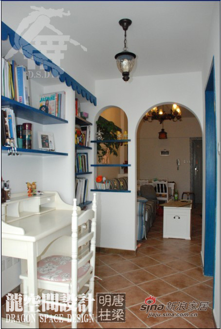 地中海 一居 书房图片来自用户2757320995在54平田园地中海婚房小户型86的分享
