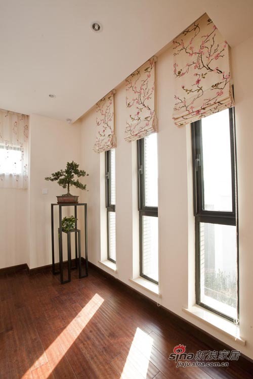 中式 别墅 客厅图片来自用户1907659705在新中式演绎东方之美49的分享