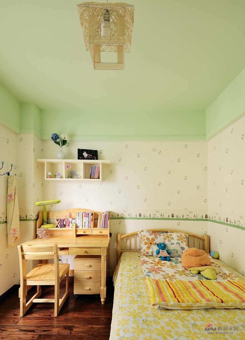 简约 三居 儿童房图片来自装修微日记在【高清】140平雅致温馨时尚4居35的分享