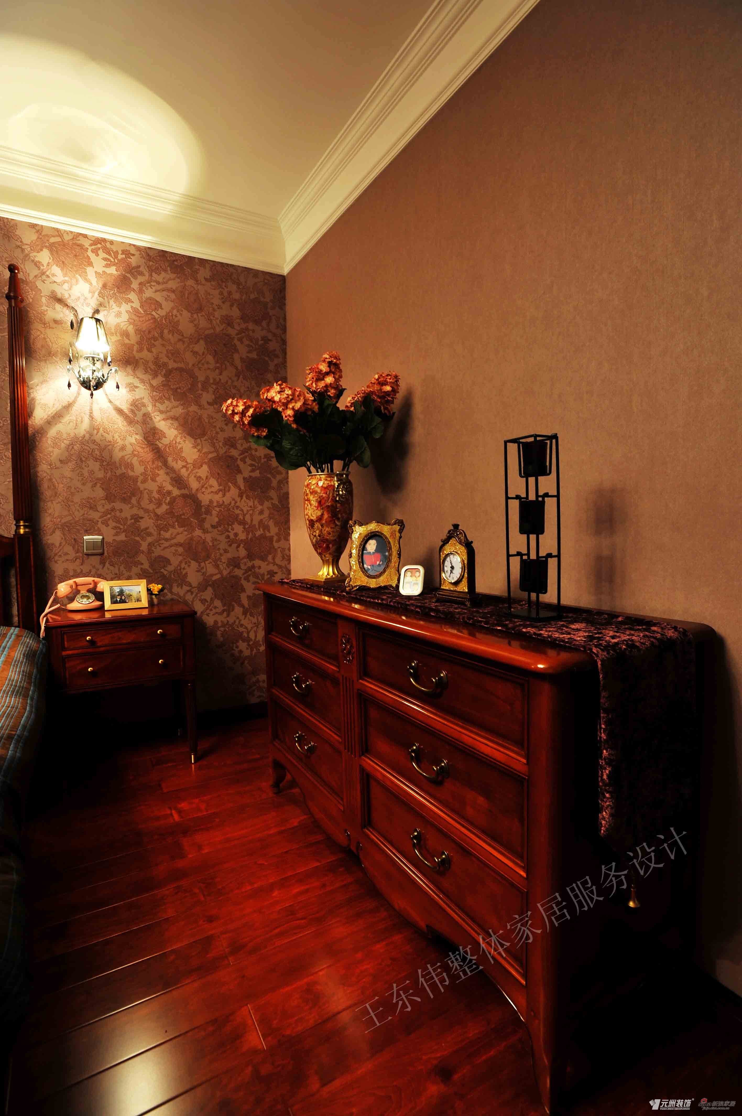 美式 四居 卧室图片来自用户1907686233在【高清】美式风格12的分享