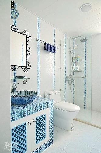 卫生间图片来自用户2746953981在22图清爽小户型卫浴 营造明亮洁净感的分享