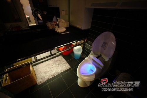 现代 一居 客厅图片来自用户2772355195在我的专辑312314的分享