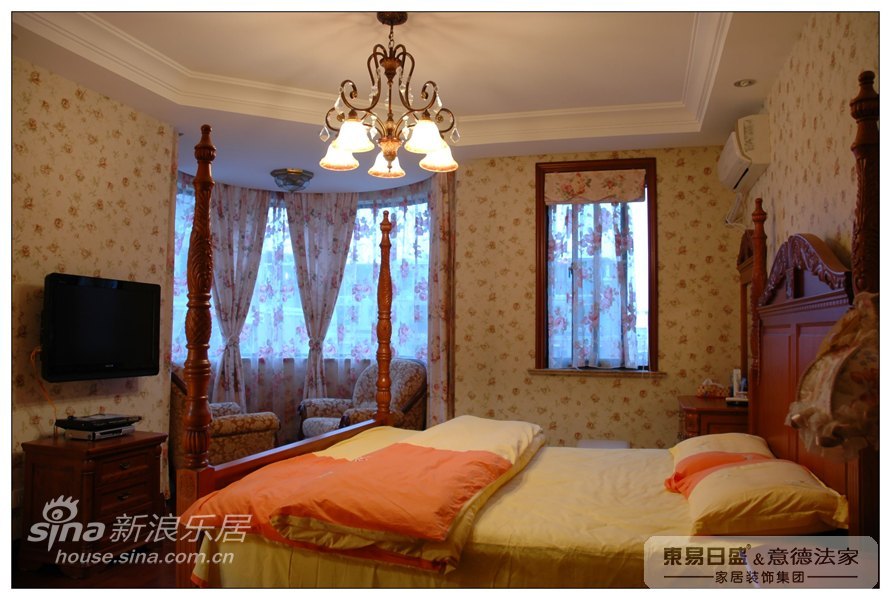欧式 三居 卧室图片来自用户2757317061在奥林清华39的分享