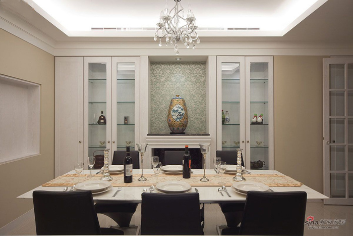 新古典 三居 餐厅图片来自用户1907701233在7.1万打造120都市雅典轻古典家居20的分享