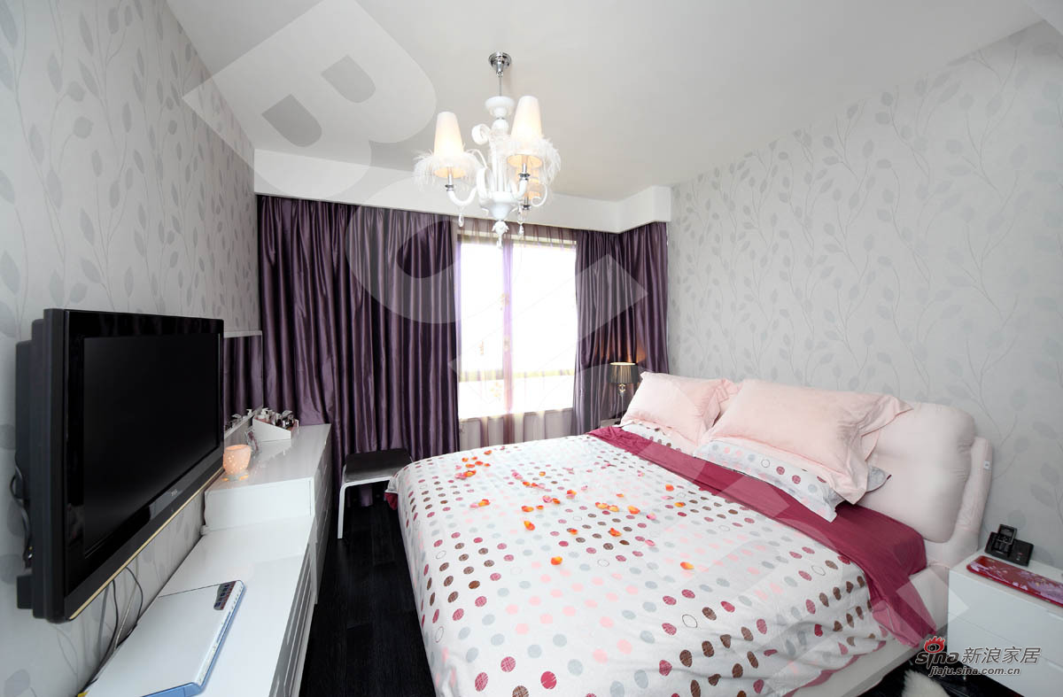 欧式 四居 卧室图片来自用户2746869241在中式迷情的典雅色调15的分享