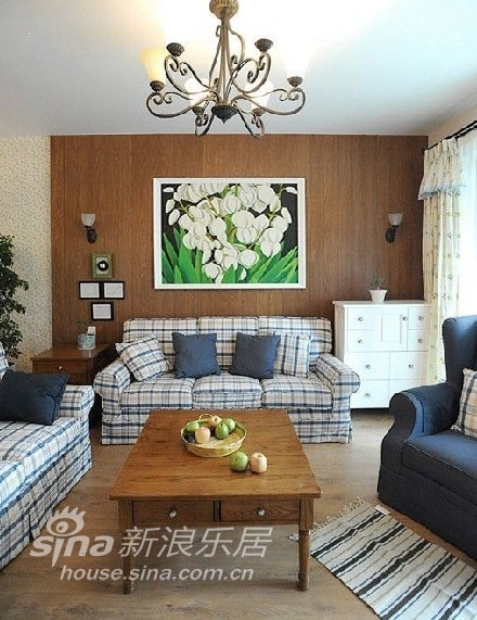 简约 二居 客厅图片来自用户2738093703在麻辣邻居闪婚“速装”22的分享