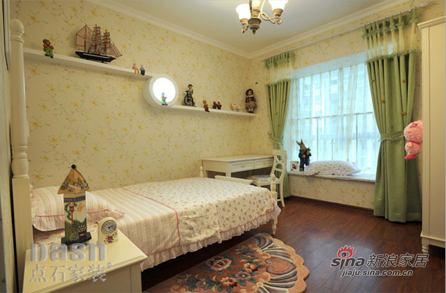 欧式 三居 卧室图片来自用户2746953981在欧式风格典雅中城丽景香山47的分享