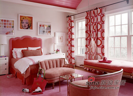 欧式 二居 客厅图片来自用户2746948411在迷情浪漫装饰 打造情调卧室35的分享