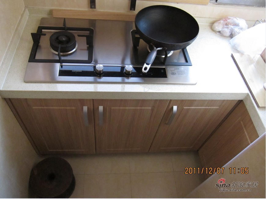 简约 二居 厨房图片来自用户2737782783在局部装修，老房变新家17的分享