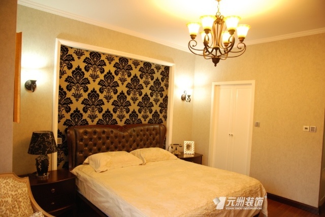 混搭 三居 卧室图片来自用户1907689327在7万装东湖湾165平混搭之家25的分享