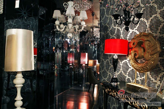 欧式 别墅 客厅图片来自用户2772856065在中山蒙娜蒂莎灯具展厅71的分享