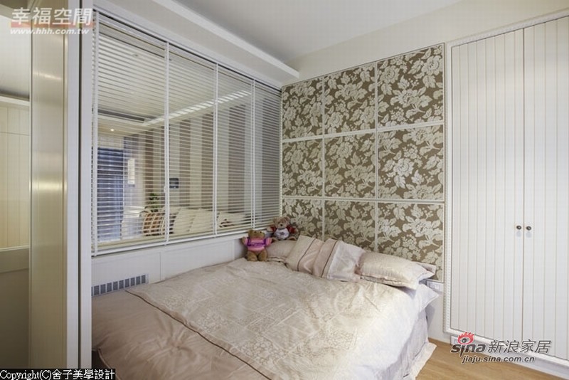 美式 二居 卧室图片来自幸福空间在【高清】3口之家62.7平原汁原味乡村美式87的分享