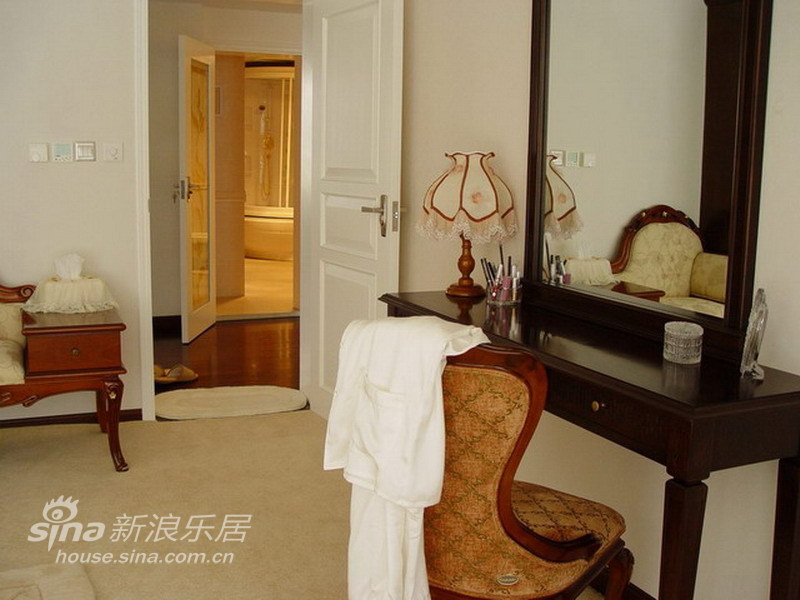 中式 三居 客厅图片来自用户2757926655在中式风格设计51的分享