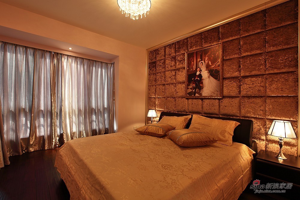 现代 三居 卧室图片来自佰辰生活装饰在6万3营造75平深色系时尚婚房66的分享