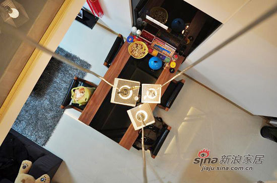 简约 跃层 餐厅图片来自用户2737782783在50平米小户型loft装修61的分享