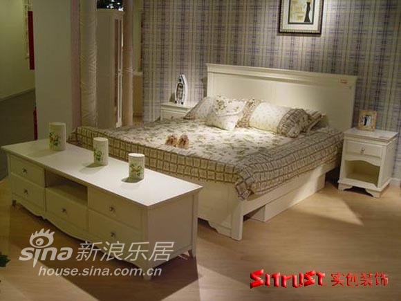 简约 一居 卧室图片来自用户2738829145在实创装饰赵公口案例72的分享