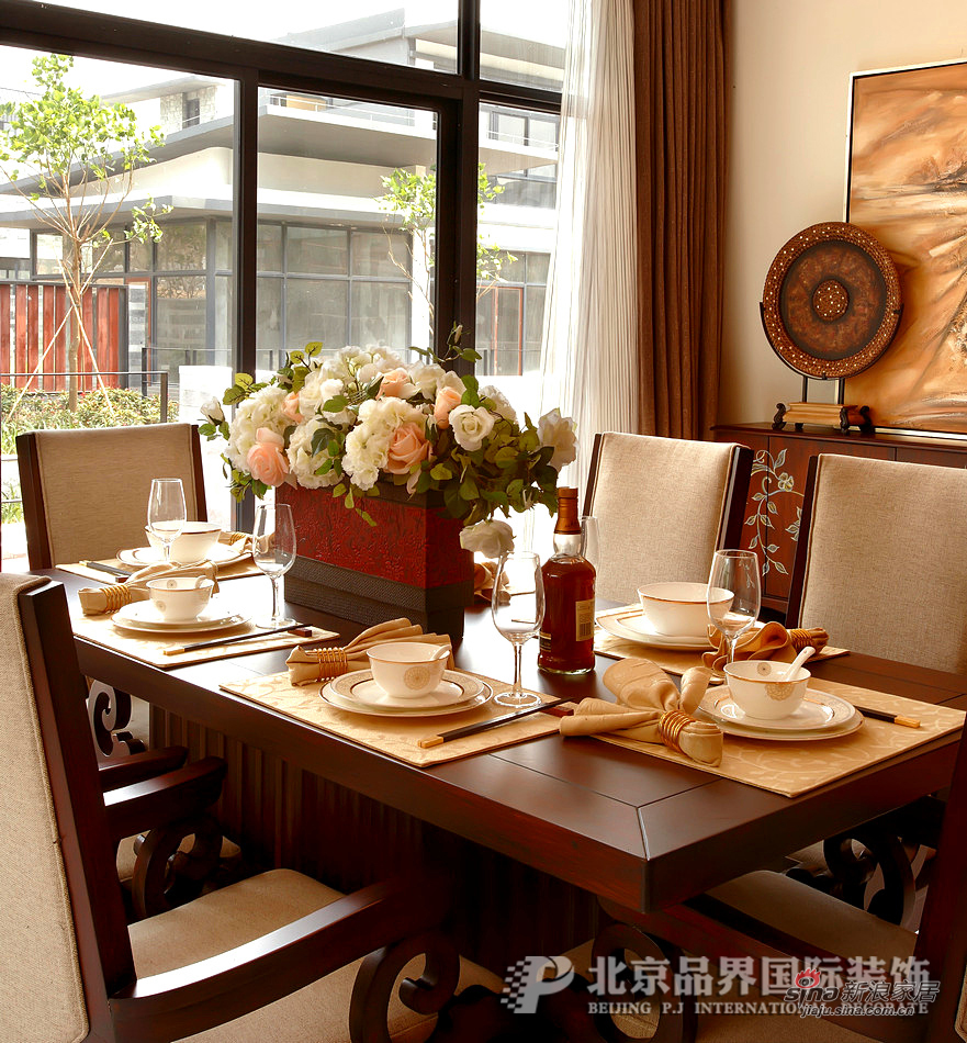 中式 三居 餐厅图片来自用户1907659705在【高清】200平新中式45的分享