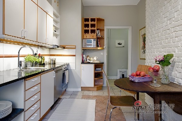 简约 二居 厨房图片来自用户2558728947在爱上小清新：传统MIX现代的北欧公寓97的分享