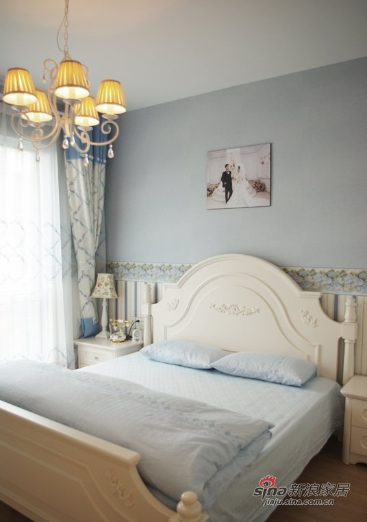 地中海 二居 卧室图片来自用户2757320995在9万装135平蓝色小清新地中海复式99的分享