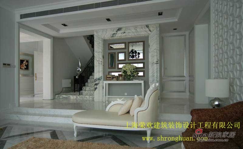欧式 别墅 客厅图片来自用户2746953981在浦东枫丹白露别墅欧式风格32的分享