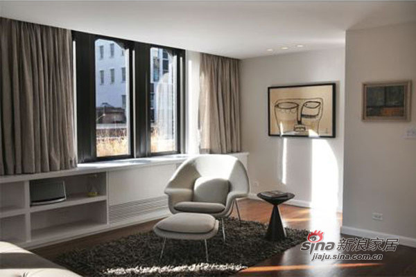 简约 复式 客厅图片来自用户2738845145在充满好莱坞魅力曼哈顿公寓74的分享