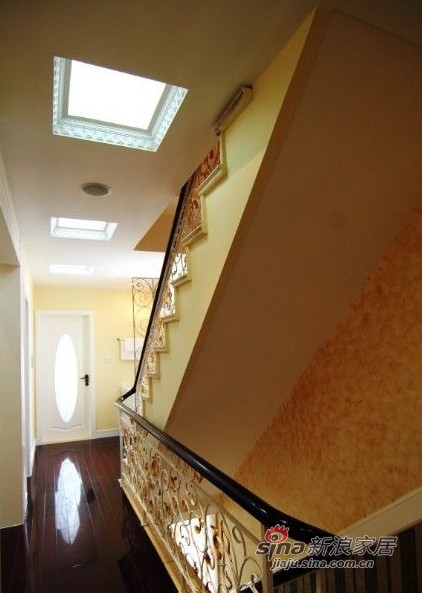 欧式 别墅 楼梯图片来自用户2557013183在20败家女的奢靡豪华装修86的分享