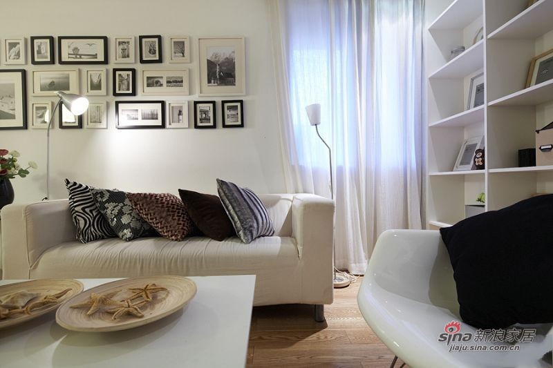 现代 三居 客厅图片来自佰辰生活装饰在7万打造108平白色简约新房49的分享