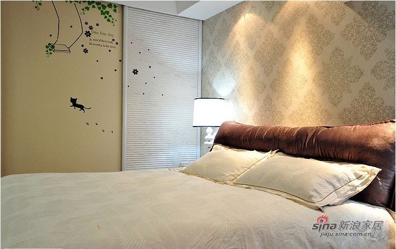 欧式 复式 卧室图片来自用户2772856065在白领夫妻108平舒适感十足温馨靓家10的分享