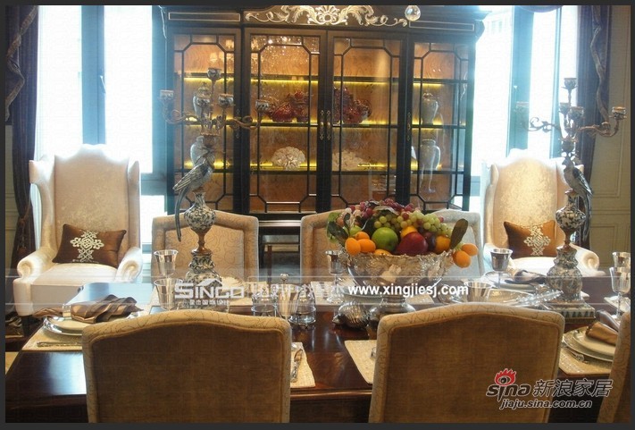 美式 别墅 餐厅图片来自用户1907685403在奢华高贵-海派生活49的分享