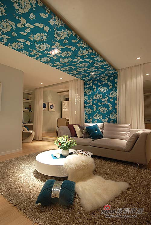 简约 二居 客厅图片来自用户2738845145在5.5万改造90平蓝色浪漫2居39的分享