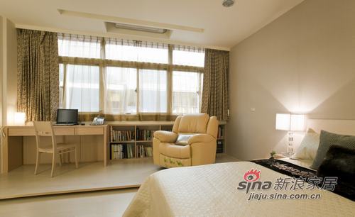 简约 一居 客厅图片来自用户2738845145在舒适家居幸福洋溢87的分享