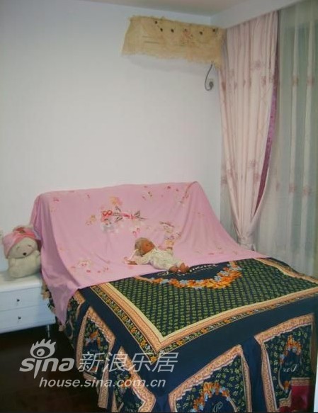 欧式 二居 客厅图片来自用户2745758987在江南别有韵味 网友晒披上新装的新家43的分享