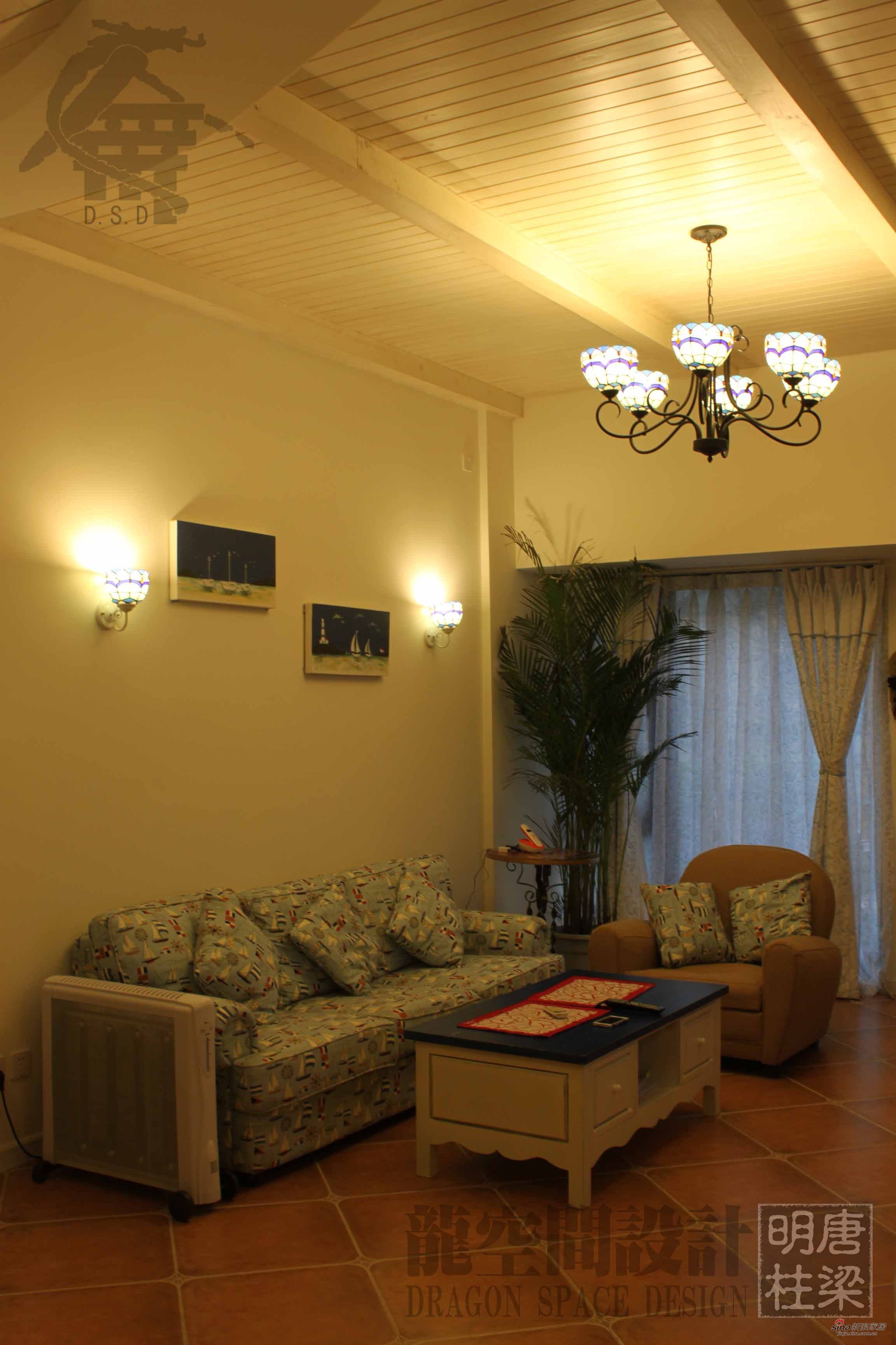 地中海 别墅 客厅图片来自用户2757320995在【高清】104平叠拼阳光地中海3居室93的分享